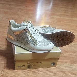 Michael Kors Maddie Trainer Pixie Fine MK logo